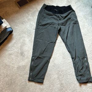 Athleta women’s mid rise pant